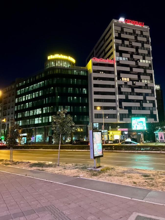 Prestige Lux Apartment Novi Sad Exteriör bild