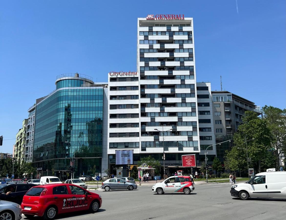 Prestige Lux Apartment Novi Sad Exteriör bild